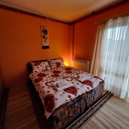 Apartman Баина-Башта Экстерьер фото